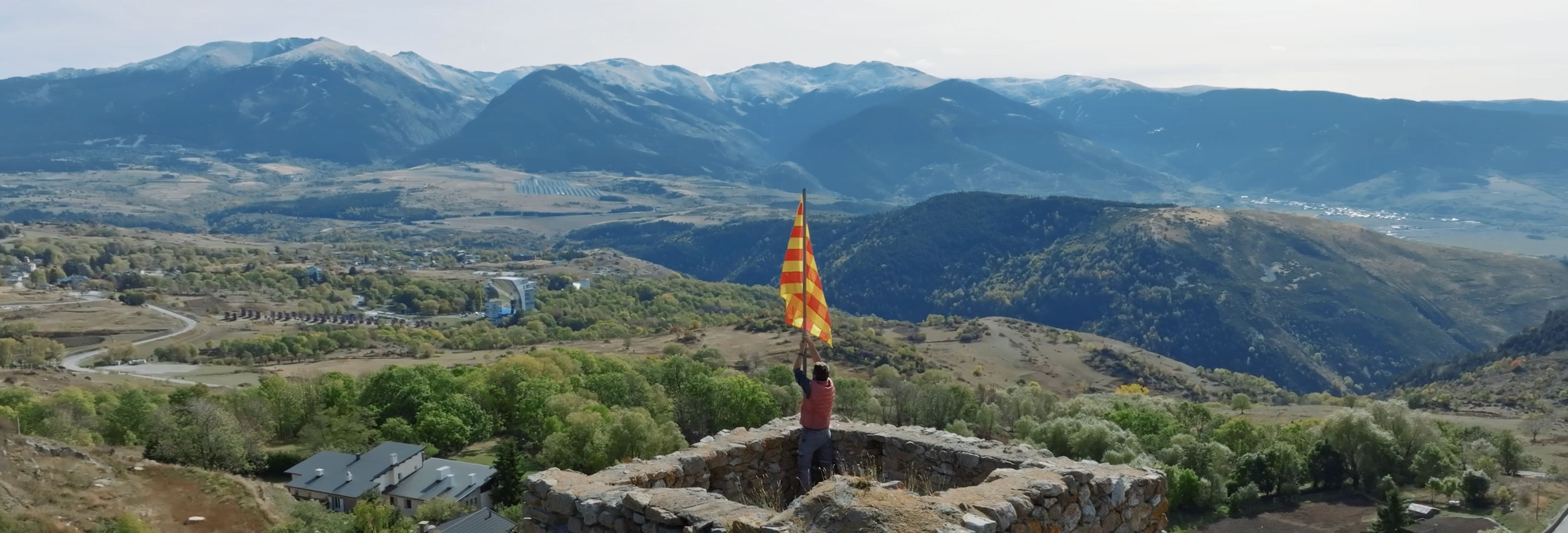 Photographie et vidéo aérienne par drone stabilisé. Prise de vue aérienne.