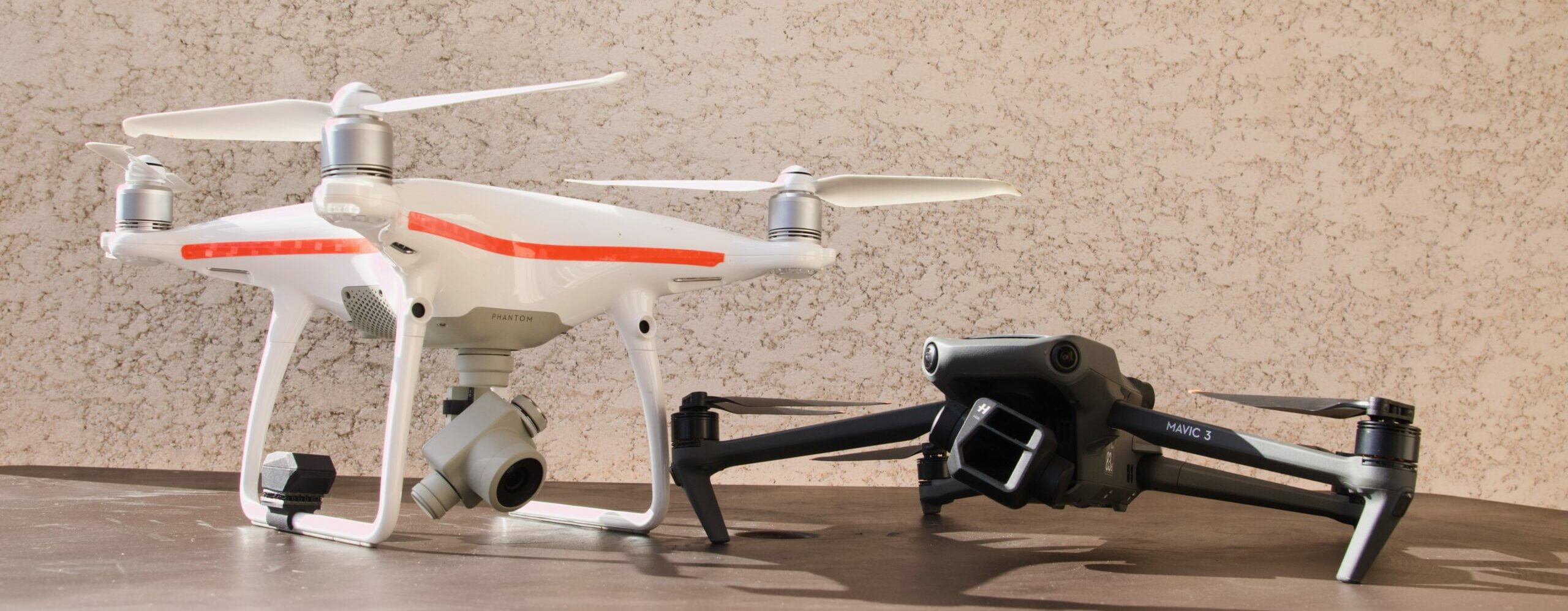 Drones Stabilisés Phantom 4 et Mavic 3